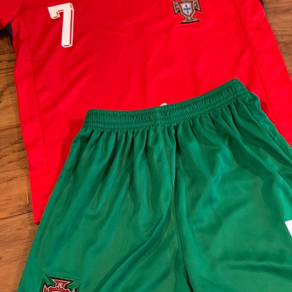 Toddler Ronaldo Jersey Red Portugal Home Soccer Jersey Kit - SHIPS TODAY - Picture 5 of 10